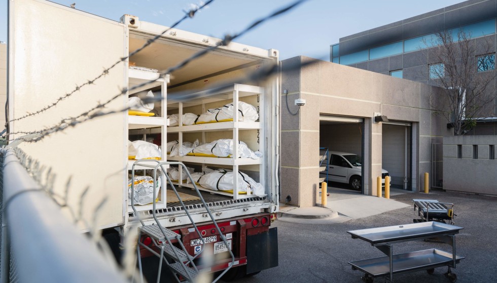 Mortality increased: Refrigerated trailers are used as moving morgues by the El Paso, Texas, medical examination office.  Photo: Justin Hummel/AFP.