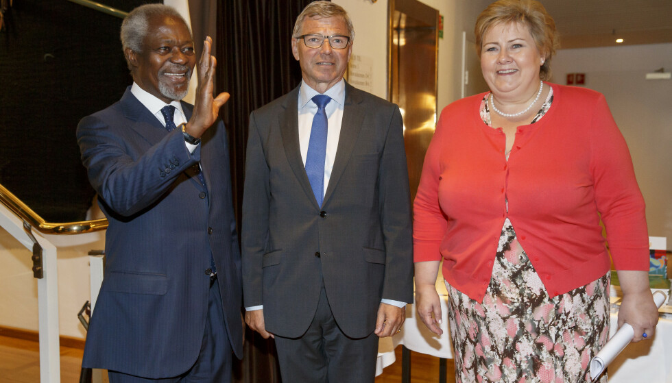 First Name: Many big names have visited the Oslo Center.  Here, Kofi Annan, Kel McNee Bondevic and Prime Minister Erna Solberg (H) photo during the 10th anniversary celebrations of the Oslo Center: Cornelius Pope / NDP