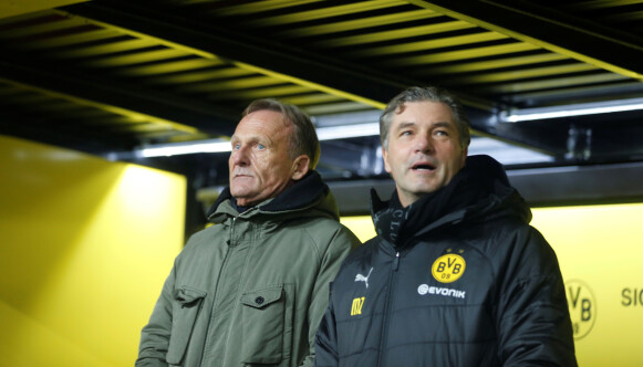 Dortmund directors: Hans-Joachim Watzke and Michael Zorc.  Photo: Reuters/Leon Kuegler