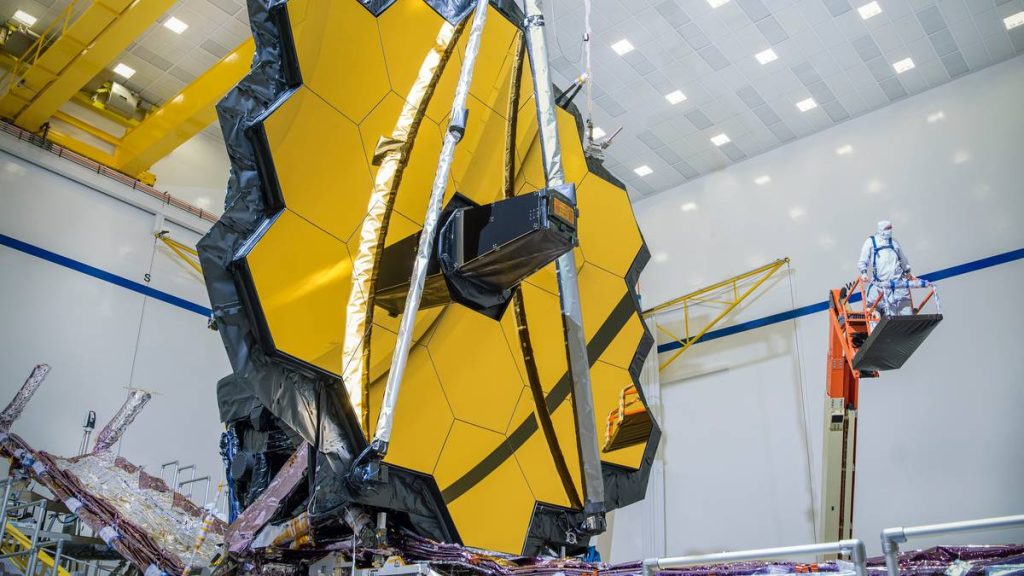 The James Webb Space Telescope launched into space just before Christmas, can see over 13 billion years - NRK Trøndelag