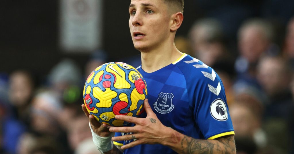 Everton sell star defender: - I didn't think it would end like this