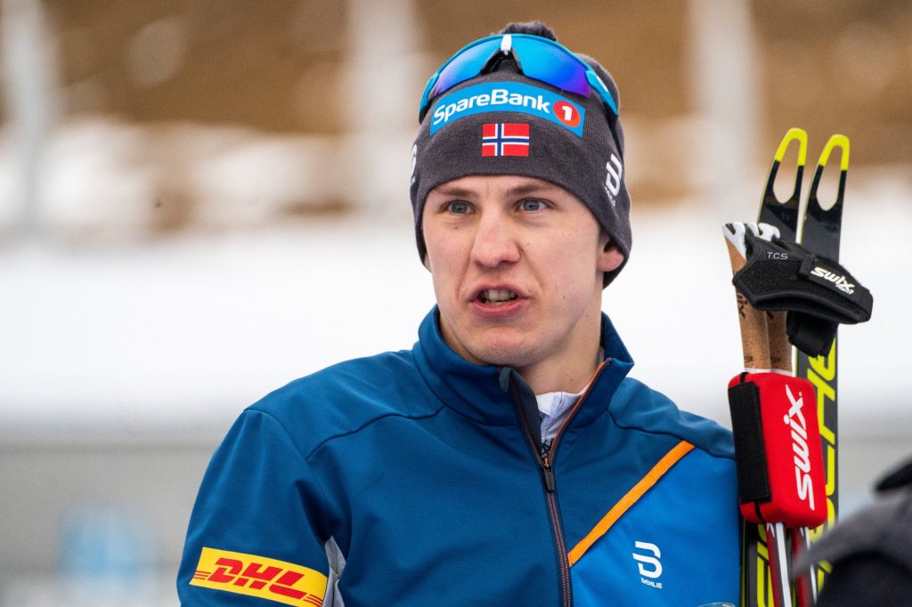 Ski tour, cross country |  Note the evolution of Valens.  Then the coaches came with a warning: