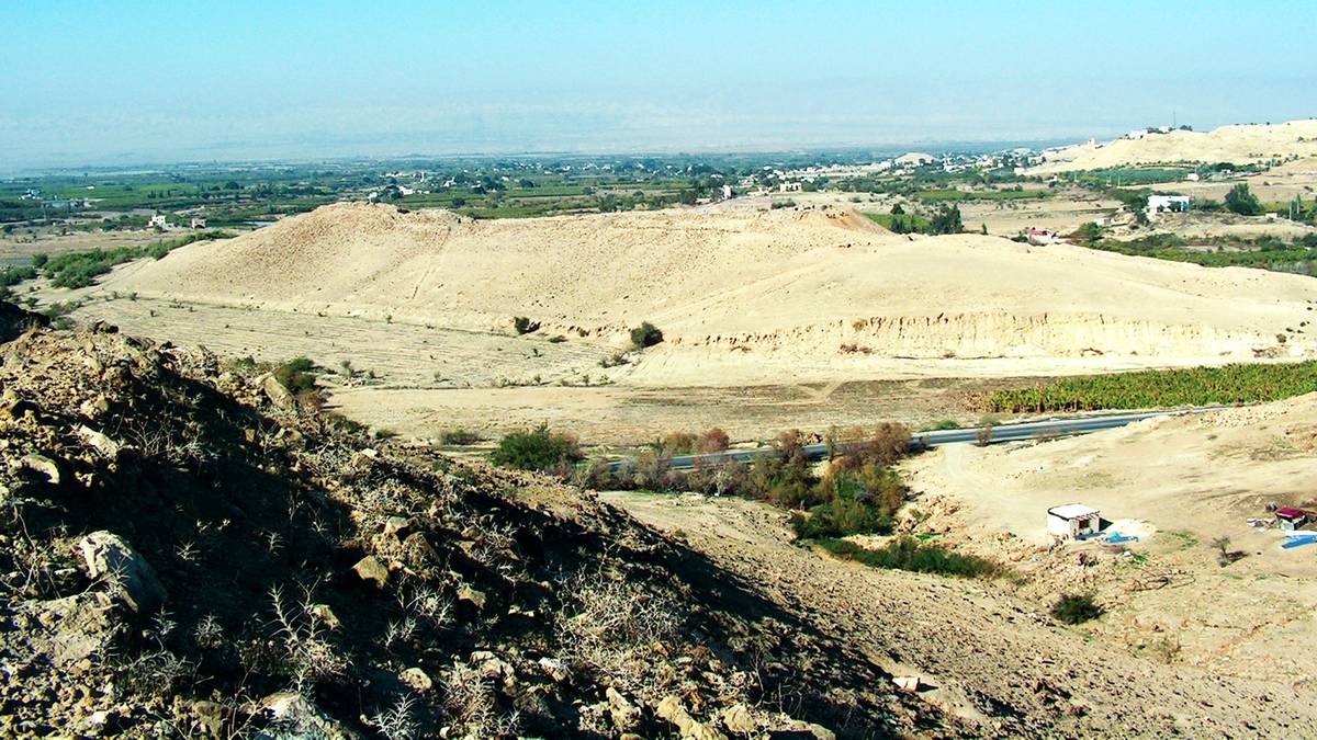 Tall el-Hammam fotografert i 2007, før de siste utgravningene.