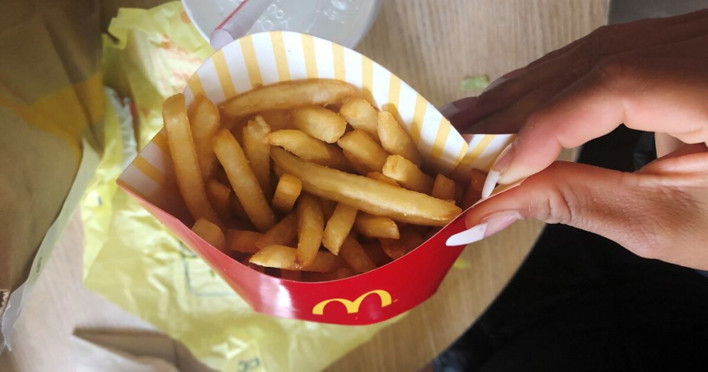 McDonald's employee reveals: - - rude