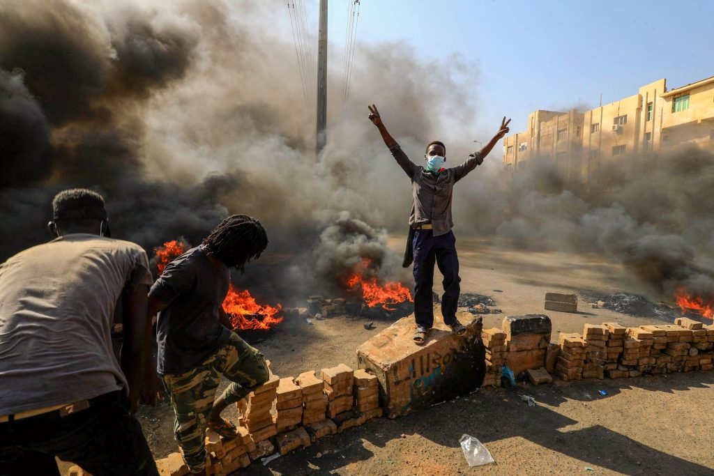 The march against the attempted coup in Sudan - VG