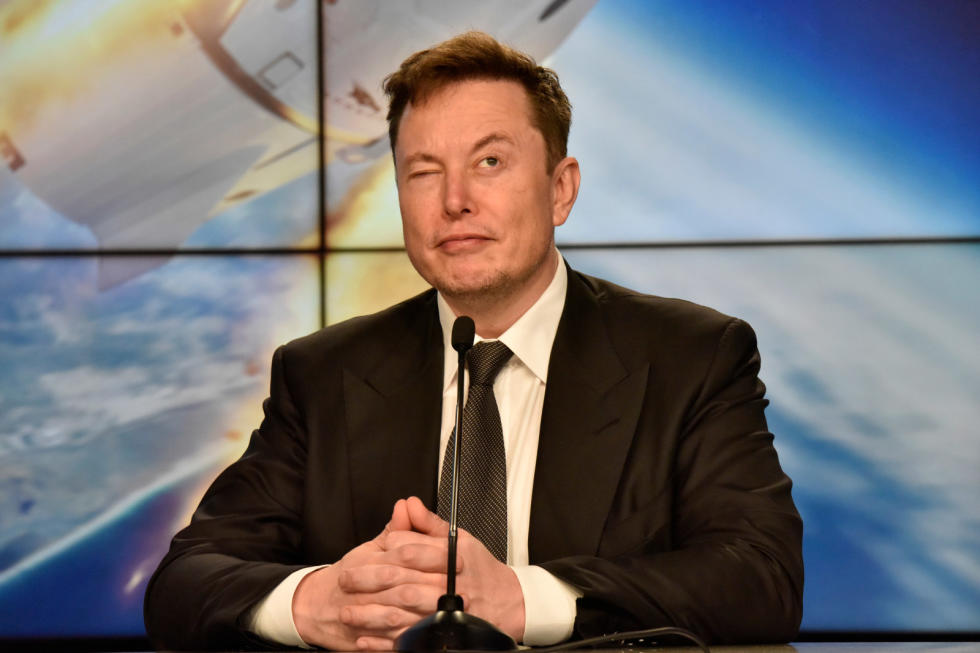 Musk announces a "new" model within four months
