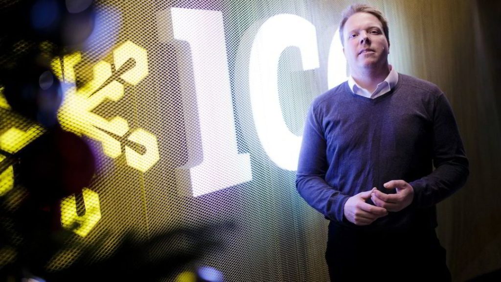 Ice Group is considering raising NOK 2.5 billion to fund a new strategic plan and resolve a dispute between lenders