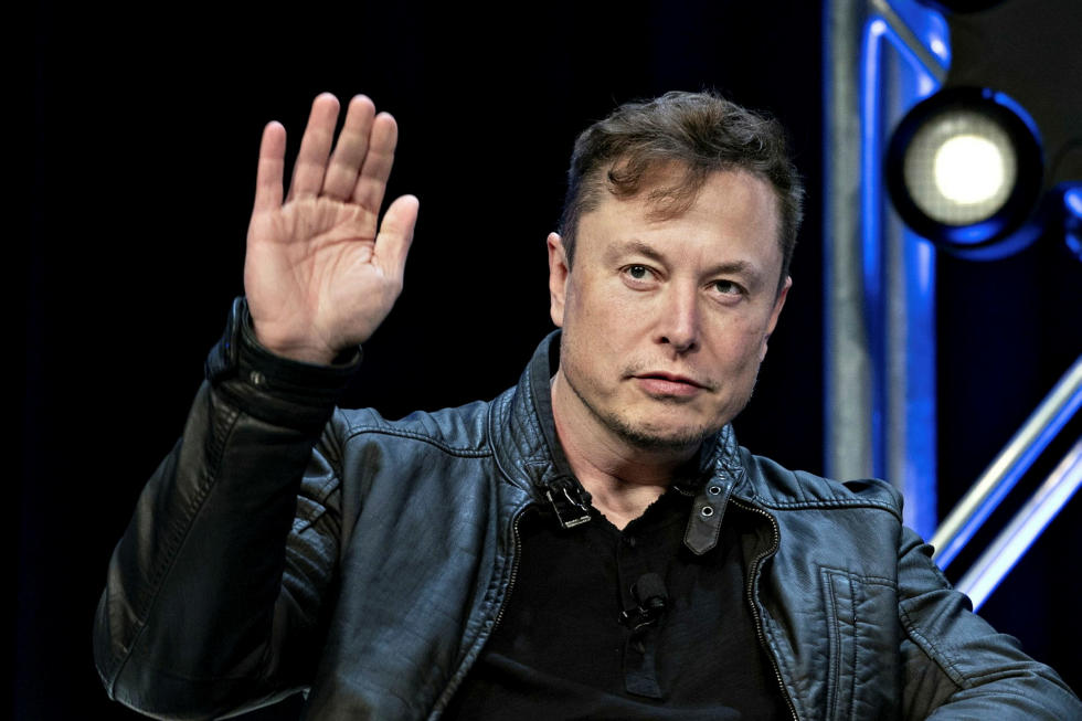 Musk after global bugs: - Sorry, we'll take action