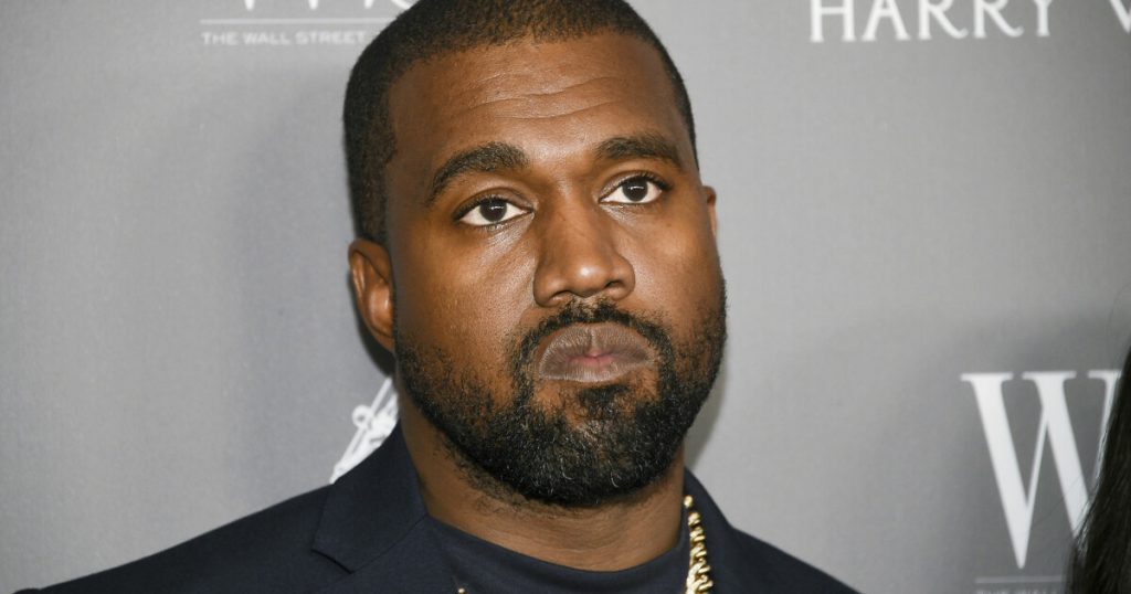 Kanye West has deleted all posts on Instagram