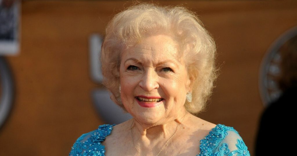 Betty White: - He rejects the cause of death