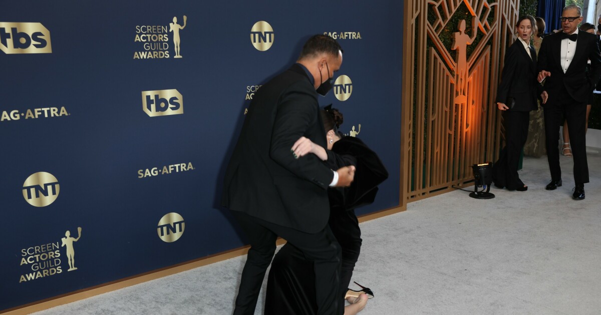 SAG Awards: - This is where things go wrong