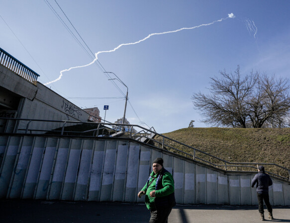 Missile: The impact of a missile fired on the Ukrainian capital, Kyiv.  Photo: Vadim Ghirda / AP / NTB