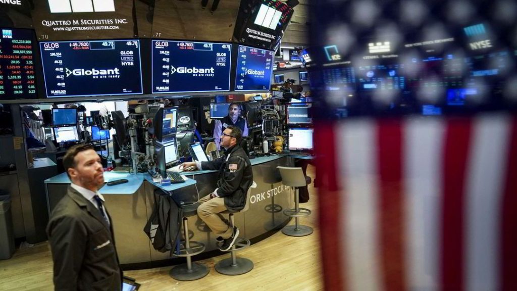 Wall Street wide drop: Nasdaq down more than one percent