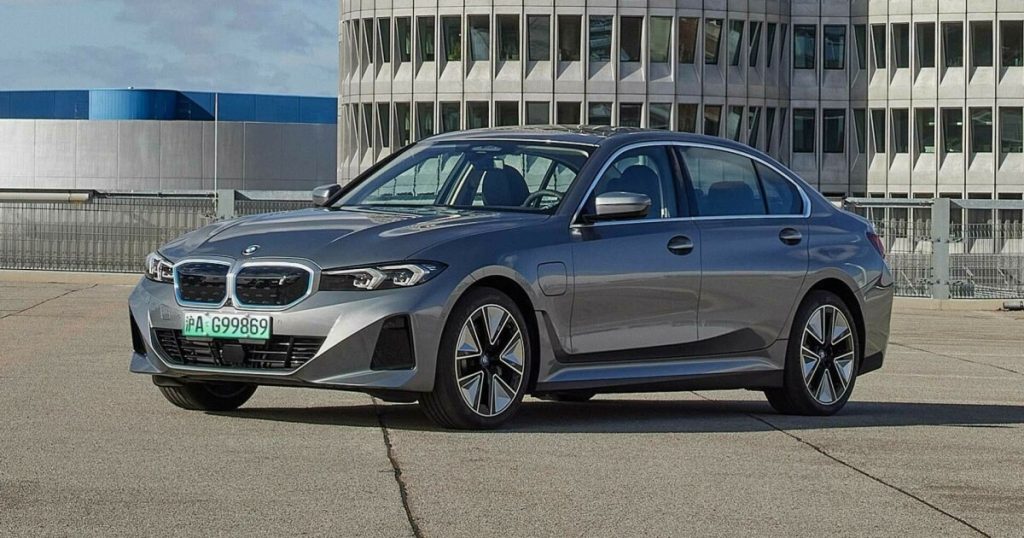 BMW i3 eDrive35L: - BMW launched a new electric car