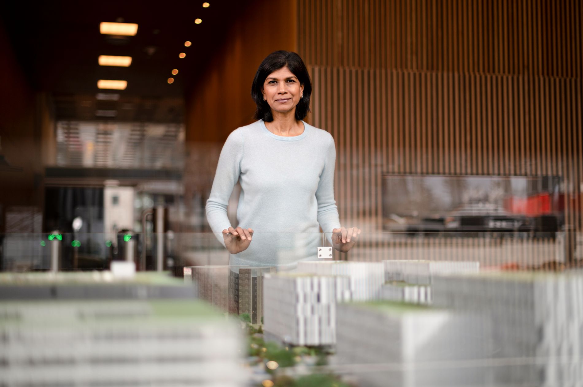 Data Connectivity: Cognites programs put data in context, including via artificial intelligence, says Laxmi Akkaraju.  Here with an Aker Tech model in Fornebu, where Cognite will relocate.