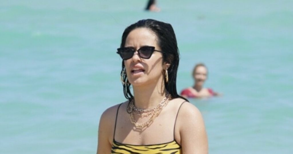 Camila Cabello: - It's never been a worse day at the beach