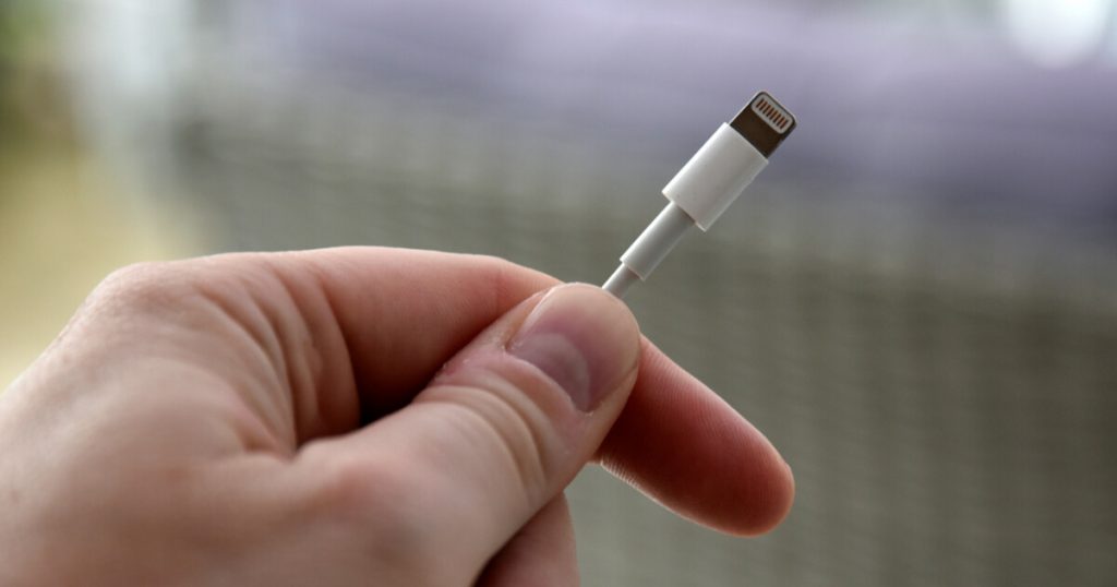 The EU wants to scrap Lightning - the majority to ban Apple's cable