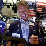 US stock exchanges recovered some losses in the payoff