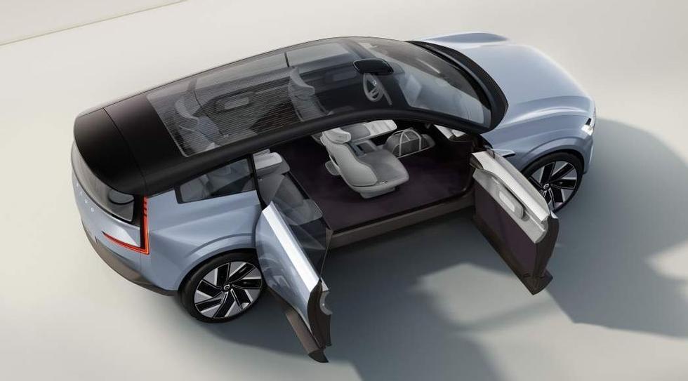 Takes responsibility: According to Volvo, Volvo's ReCharge electric SUV will have autonomy as a subscription service, with Volvo taking full responsibility as long as the car is driving itself.  Photo: Volvo