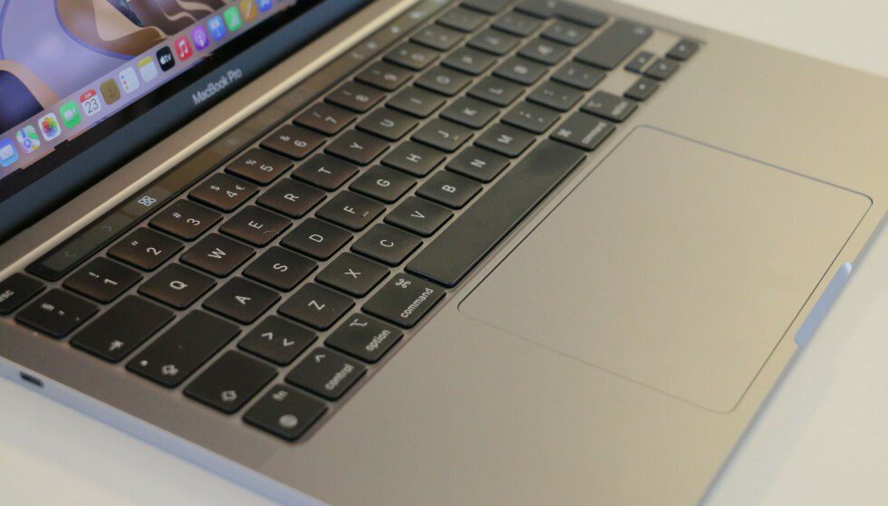 Keyboard and Control Surface: Apple is in a class of its own here.  Photo: Martin Kenningrode Storbo