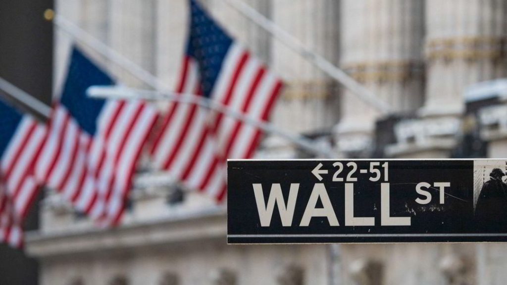 Falls on Wall Street ahead of inflation figures - Standard & Poor's 500 with a drop of more than one per cent