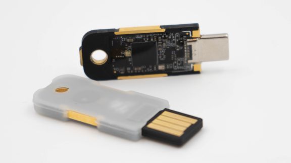 Two security keys, one with USB-C and one with USB-A