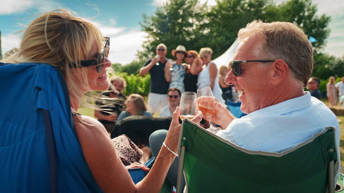 Climate Change Brings British Wine Success - NRK Urix - Foreign News & Documentaries