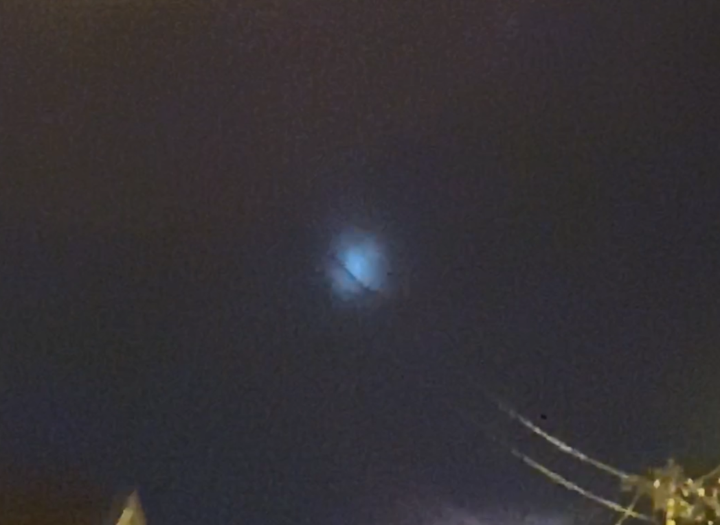 Astronomy, Fredrikstad Municipality |  Mysterious light in the sky last night - check what it was