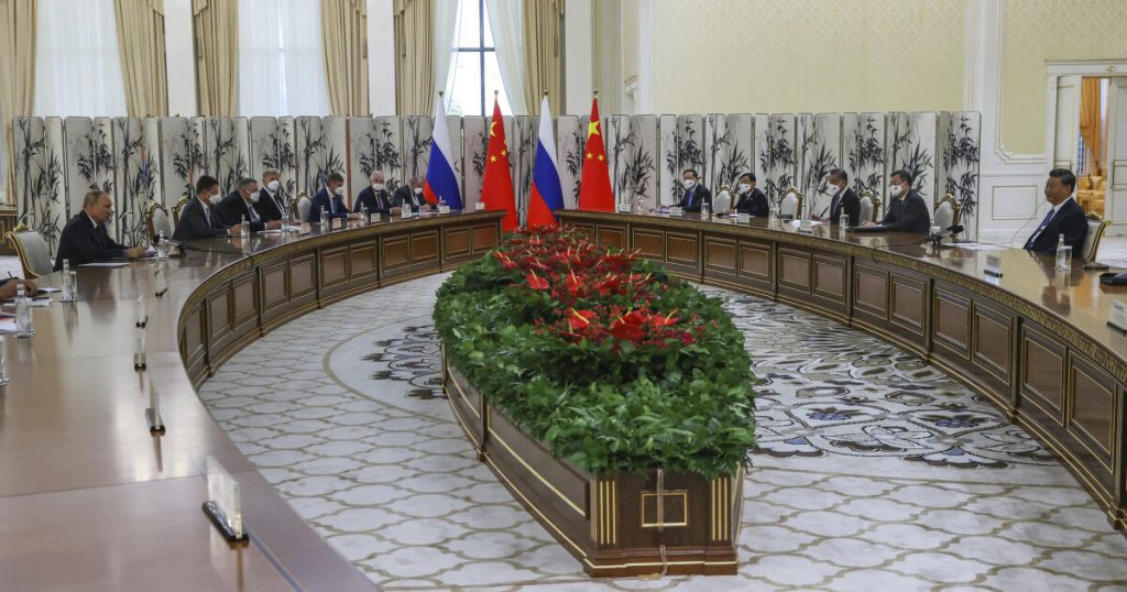Putin and Xi: - A "coffin" meeting is causing an uproar