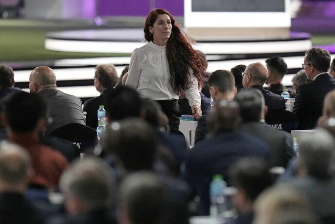 Speaker: Liz Clavins addressed the Qatari World Cup organizers before the FIFA Congress in Doha in March.  Here she leaves the stage after making an appeal about the failure of human rights in the host country.  Photo: AP Photo/Hassan Ammar