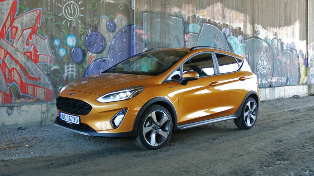 Active is the name of this last-generation Fiesta version, with a bit of an off-road flair.