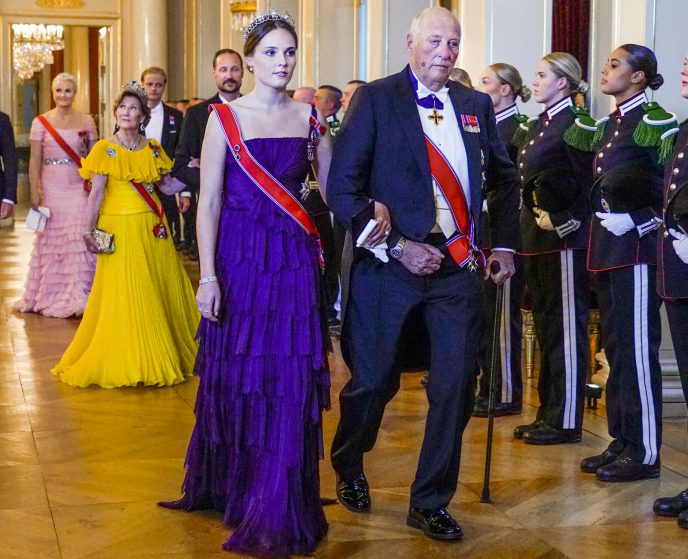 Old Mother's Dress: When Ingrid Alexandra officially celebrated her Power Day, she wore one of her old mother's party dresses.  By the way, this was the same evening she hosted the Belgian Crown Prince!  Photo: Lise Åserud / NTB