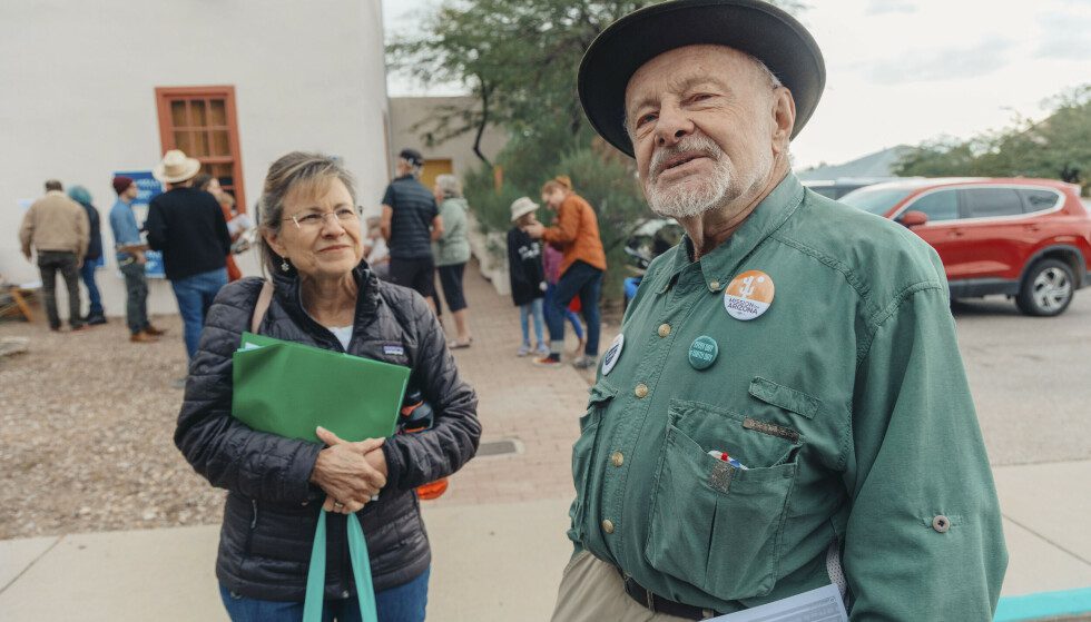 Knock on doors: Ron Post and his friend are ready to knock on doors to get Democrats to vote in Tuesday's midterm elections.