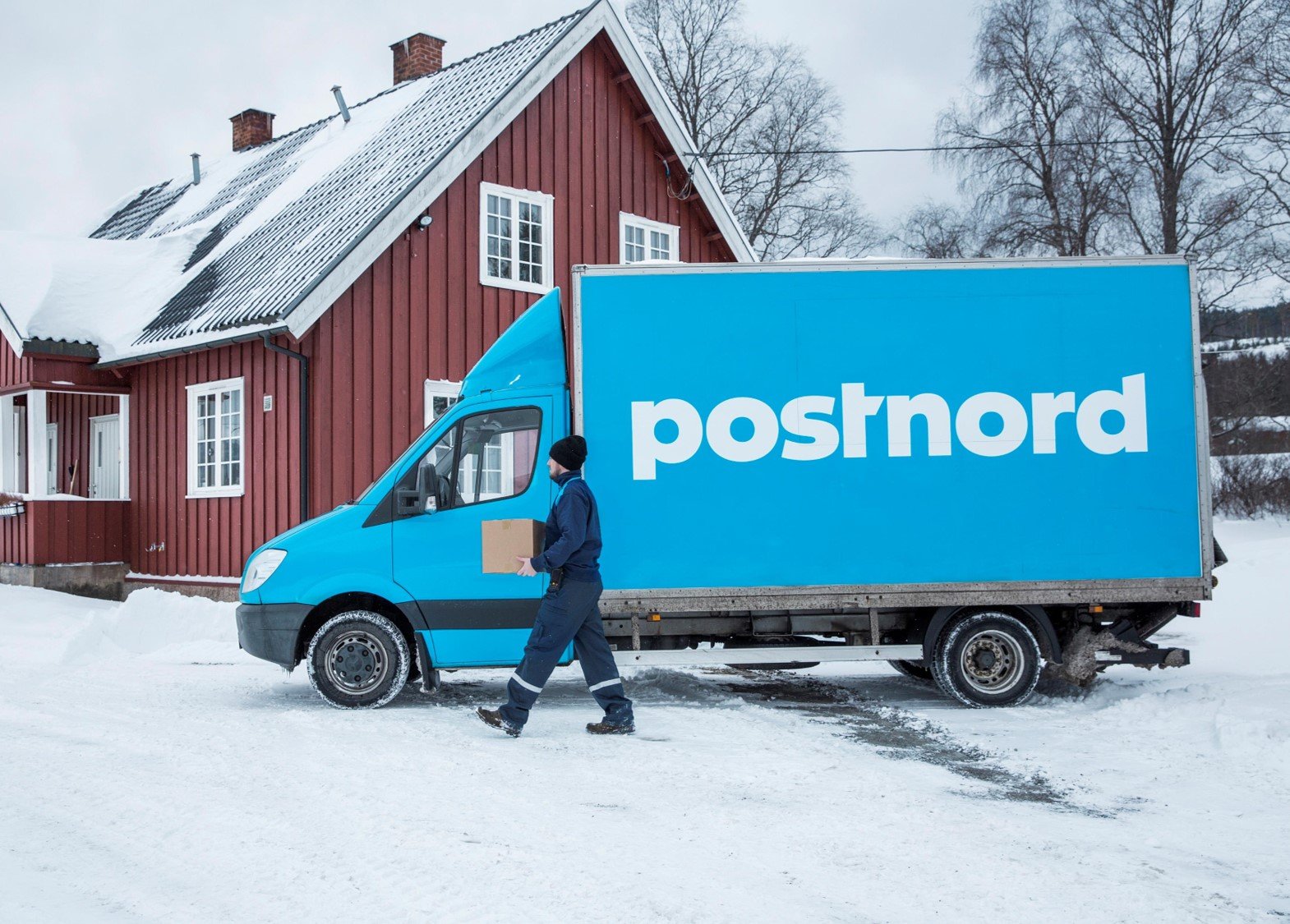 Fraud, PostNord |  Postnord warns about scams: - It's easy to get caught in a glue stick