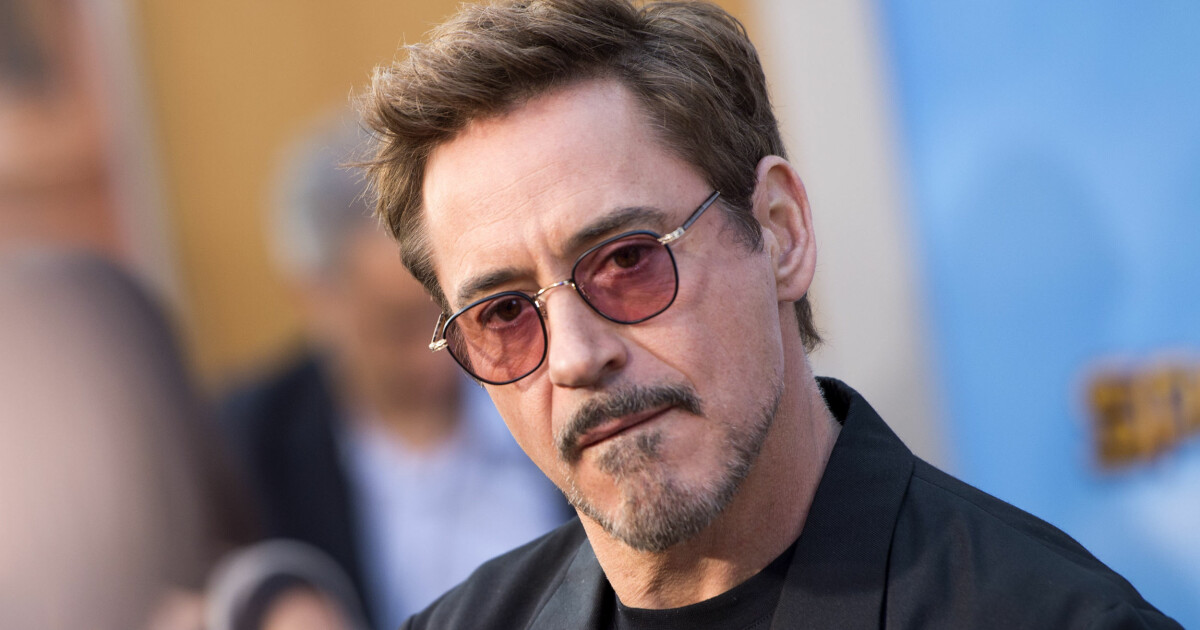 Robert Downey Jr.: - She rocked the red carpet
