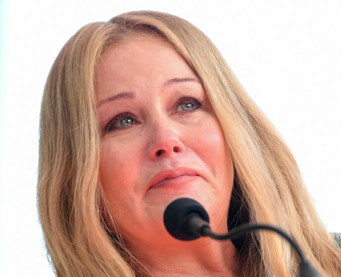 Tears: Christina Applegate was clearly moved during the ceremony.  Photo: Richard Shotwell/Invision/AP/NTB