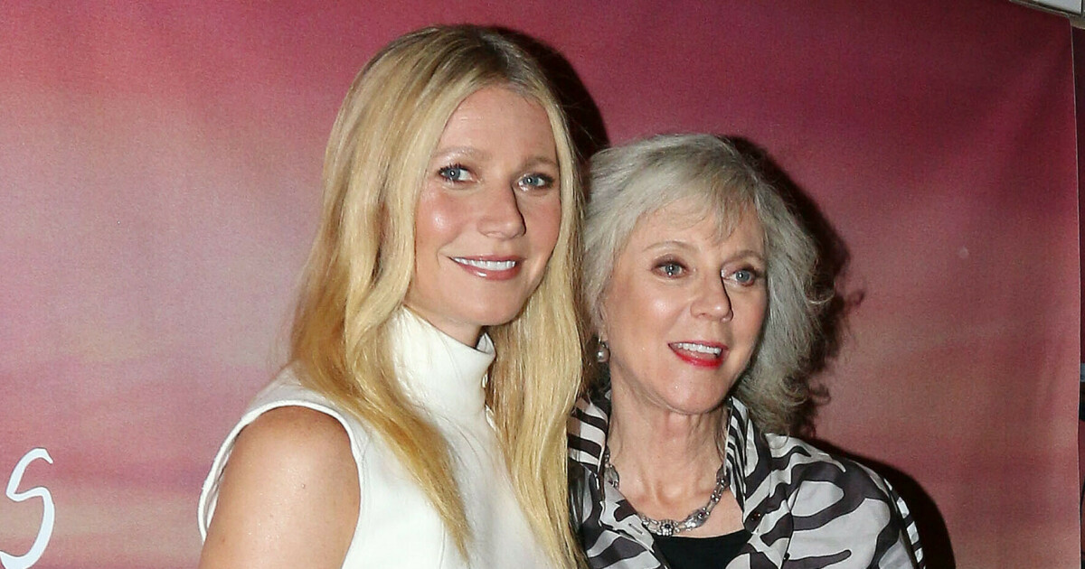 Gwyneth Paltrow's mother hid her cancer