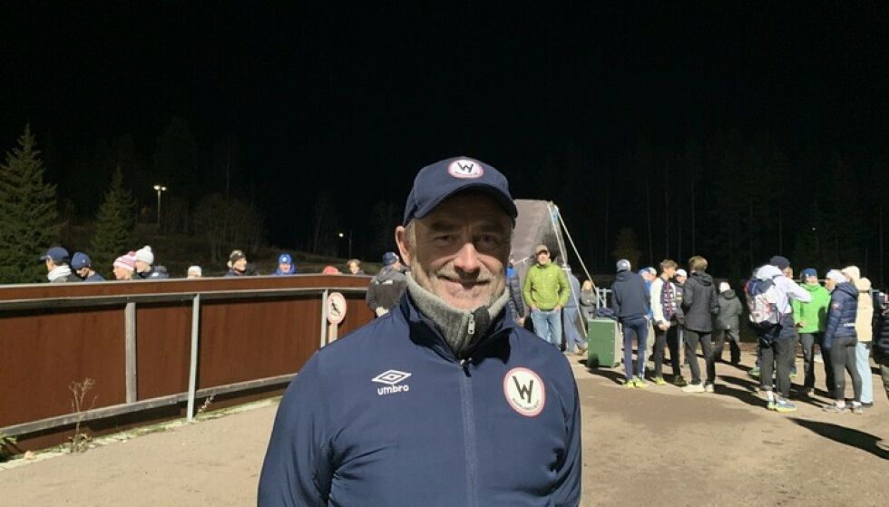 NO LOGOS: Clas national team manager Brede Bråthen had no sponsor logos on his clothing during the National Jumping Championships in Midtstubakken this weekend.  Photo: Tori Ulrich Bratland