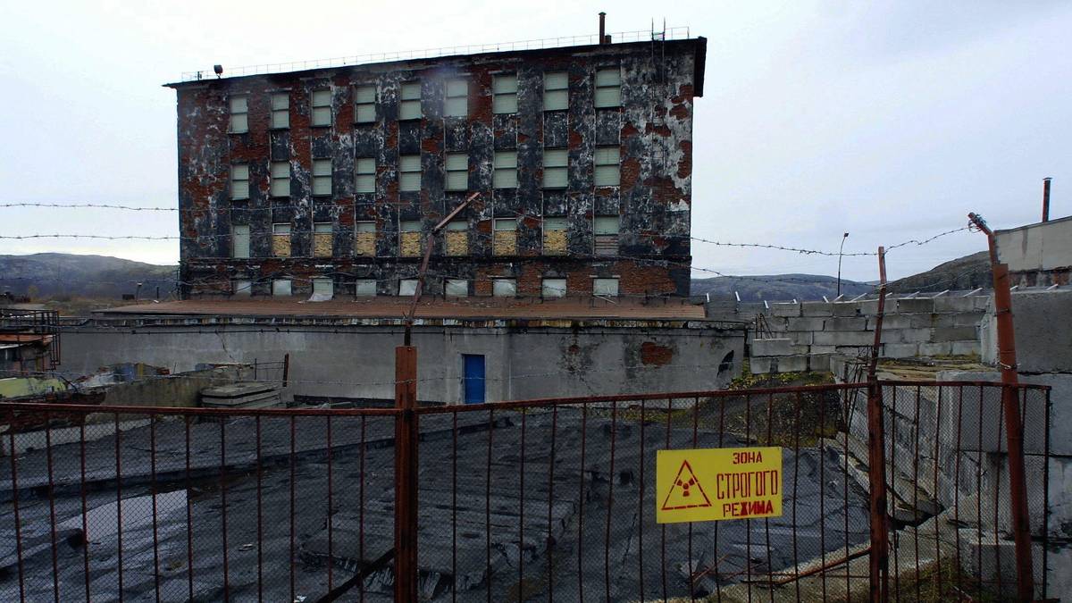 Russland. Kolahalvøya, Andrejeva 20031015 Europas farligste søppelplass. Atomavfall lager.