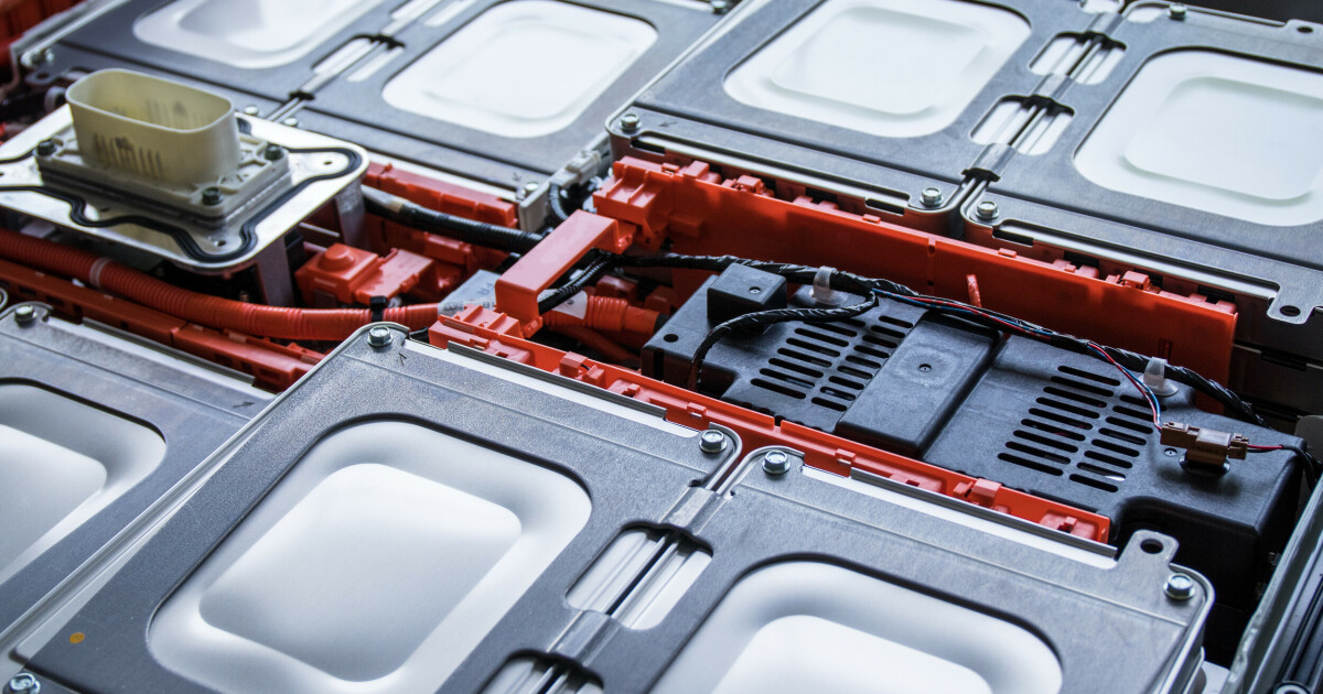 Production of electric car batteries - Developing new requirements for electric car batteries: