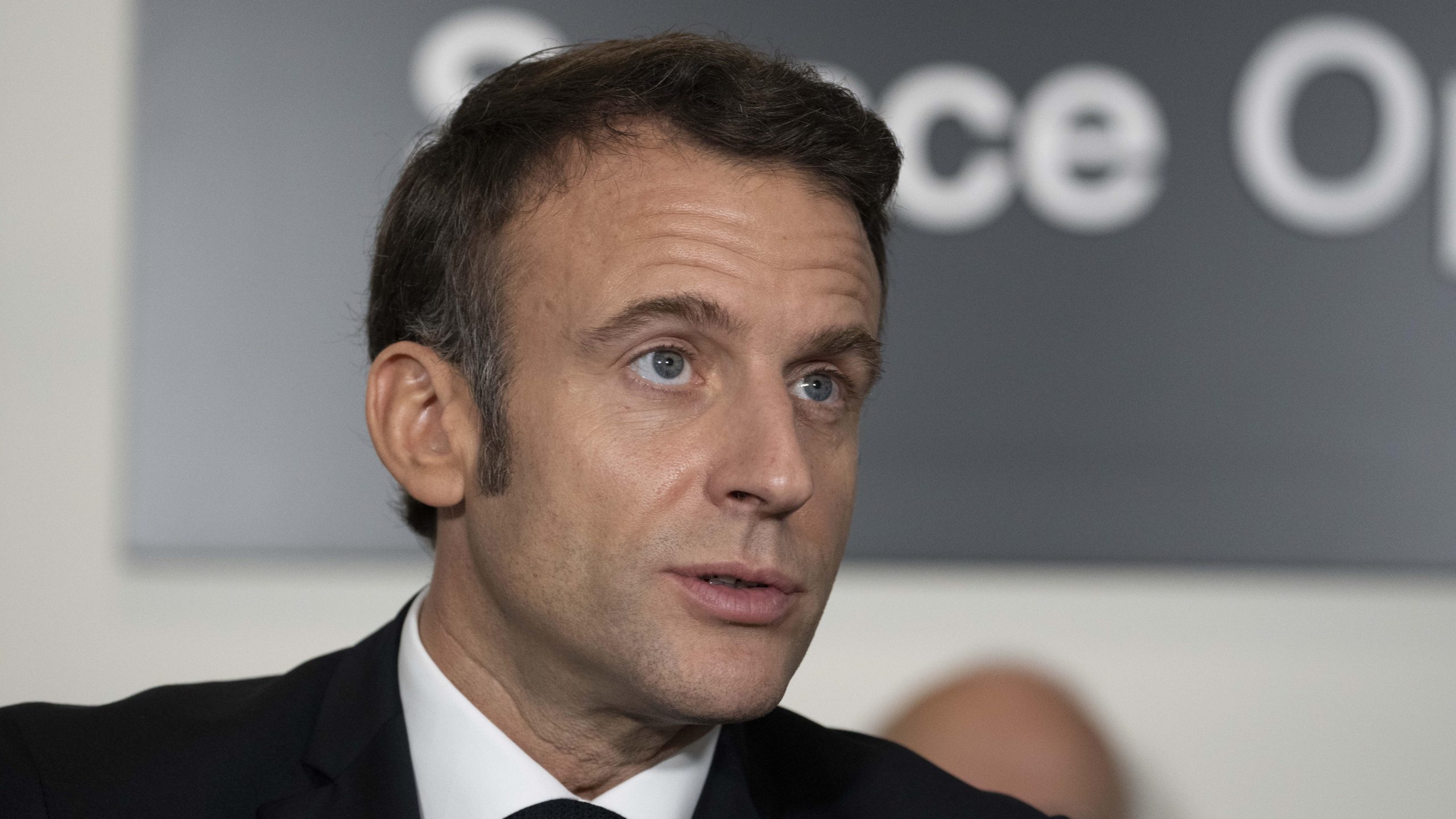 Macron was harshly criticized on the first day of his visit to the United States