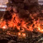 One dead after a huge fire in a Russian shopping center